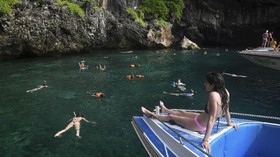 8 'Pulau Pesta' di Asia untuk Merayakan Tahun Baru