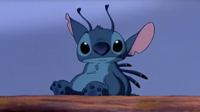 Penggemar Disney Antusias Menanti Transformasi Live-Action Adorable Stitch di "Lilo & Stitch," Hadir 2025