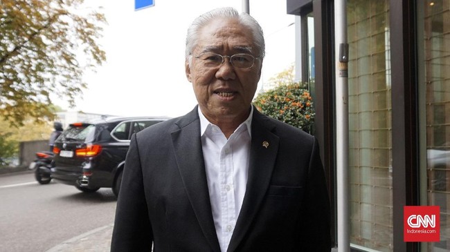 Menteri Perdagangan Enggartiasto Lukita meminta India menurunkan bea masuk sawit olahan RI dan sebagai gantinya pihaknya akan mempermudah impor gula mereka.