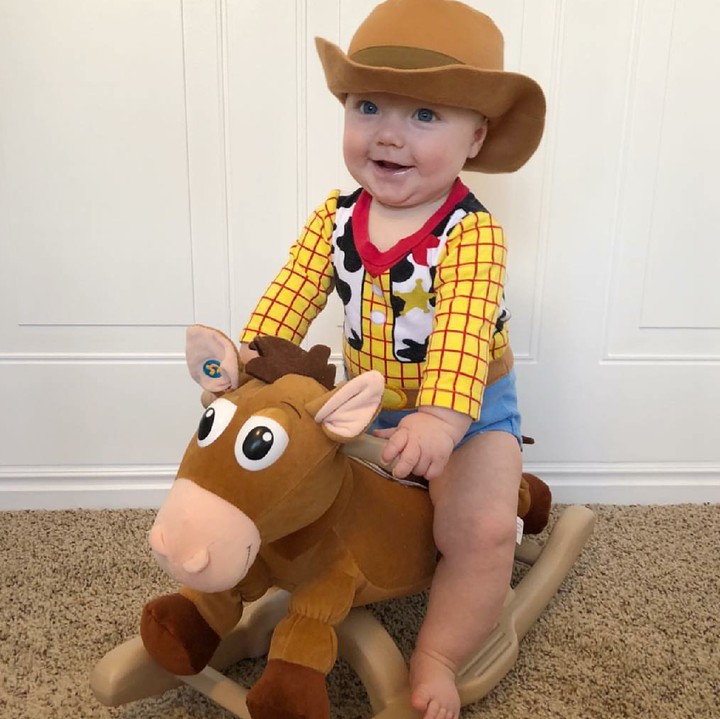 <p>Yeay, Sheriff Woody dari 'Toy Story' siap beraksi. (Foto: Instagram/toystorydad)</p>