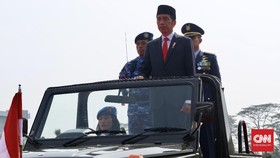 Jokowi Perintahkan TNI Beri Pemahaman Warga: Beda Pilihan Itu Wajar