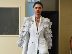 Prediksi Tren Fashion Awal 2023. dari Style Sporty hingga Floral