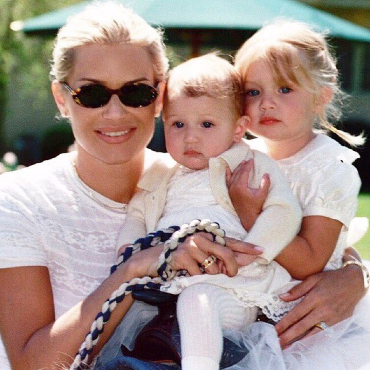 <p>Sepertinya darah model sudah menurun di keluarga ini ya, Bun. (Foto: Instagram/yolanda.hadid)</p>