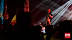 img-title Beri Hormat Kepergian Eben, Burgerkill Siapkan Kejutan