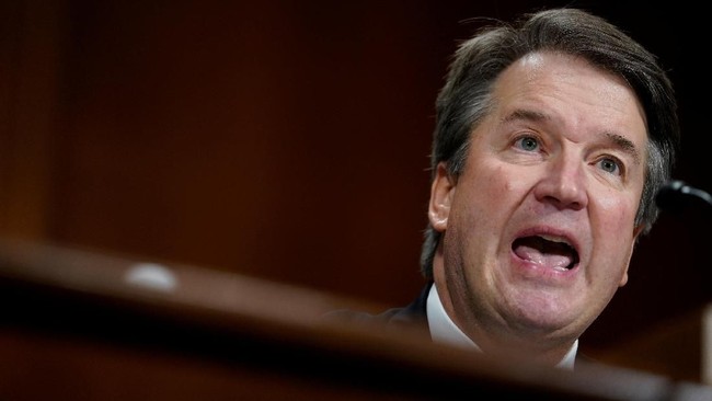 Brett Kavanaugh adalah hakim agung baru AS kontroversial yang merupakan pendukung kuat konservatif namun bersikeras dia adalah hakim pro-hukum.