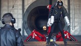 FOTO: Jet Suit, Jas Terbang dengan Lima Mesin Jet Miniatur Pria asal Inggris, Richard Browning menciptakan 'jas terbang' dengan kecepatan 32 mil per jam.