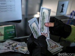 Come Back! Dolar AS Hari Ini Balik Tekan Rupiah ke Rp 14. 204