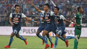 Hasil Liga 1: Arema Hajar Persebaya 4-0