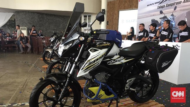 Suzuki sudah punya solusinya, yaitu menggunakan pemesanan online yang terkoneksi dengan 14 dealer.