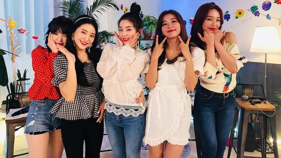 SM Entertainment dikenal memiliki banyak artis yang telah mendunia. Mulai dari Super Junior hingga Red Velvet.