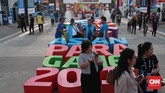 FOTO: Kompleks GBK Masih Sepi Penonton Asian Para Games 2018 Gempita Asian Para Games 2018 belum begitu terasa di sekitar kompleks Gelora Bung Karno yang masih terlihat lengang.