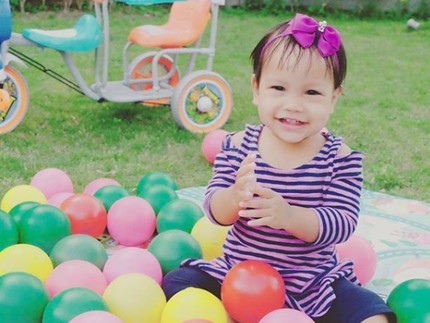 Kenalan dengan Sarahza, Cucu Amien Rais yang Menggemaskan