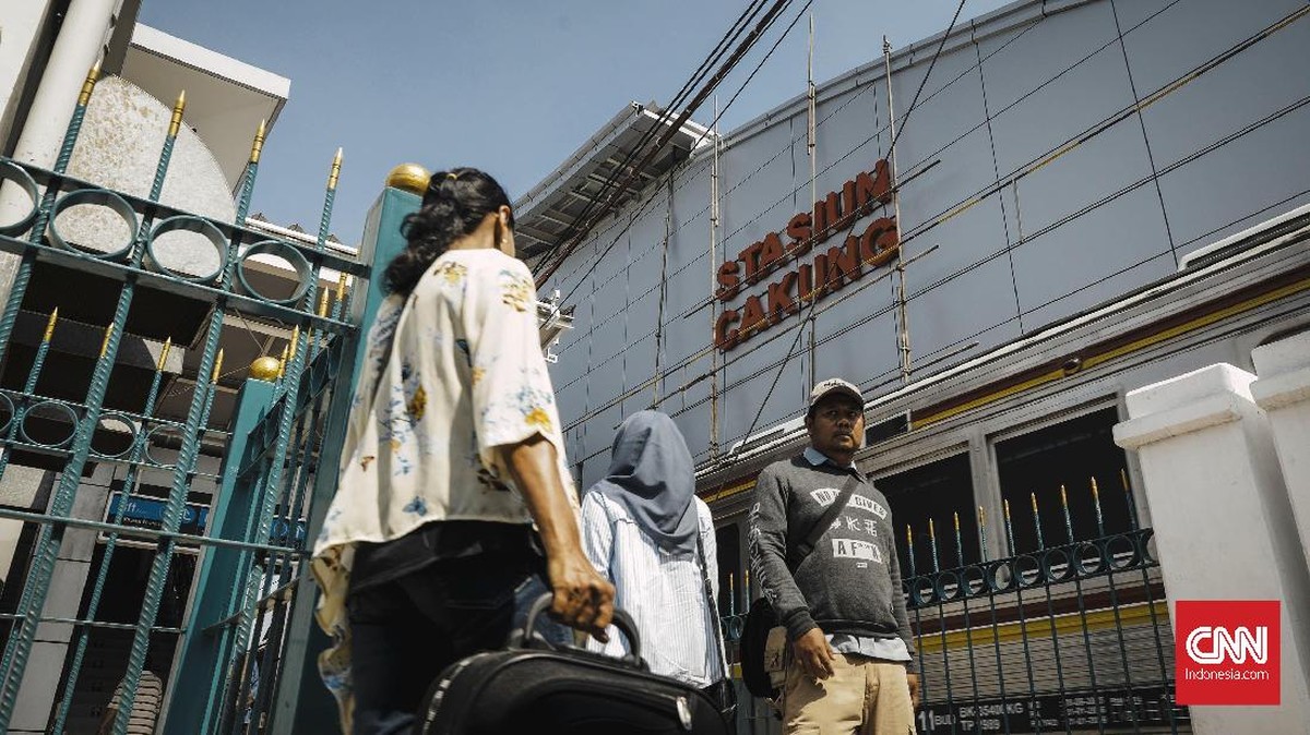 FOTO : Mencoba Fasilitas Baru Stasiun Cakung