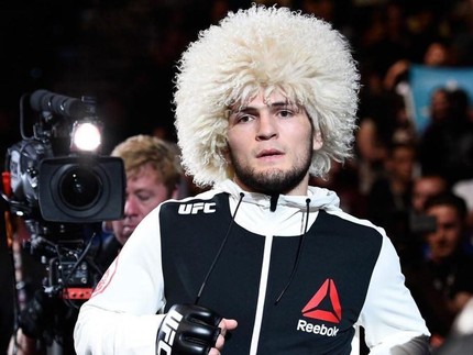 Khabib Nurmagomedov, Sosok Family Man Pelindung Istri dan Anak