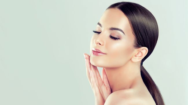 5 Cara Menggunakan Minyak Kelapa Untuk Kulit Sehat Dan Cantik