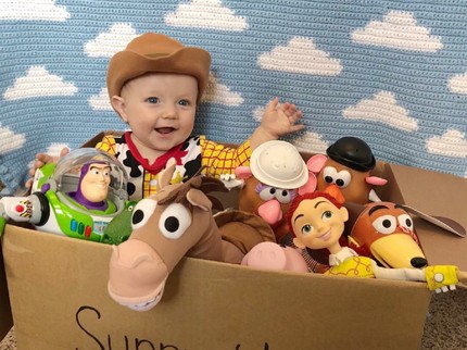 Cerita Ayah Kreatif Hobi Dandani Anak Jadi Karakter 'Toy Story'