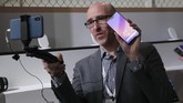 FOTO: Melihat dari Dekat Google Pixel 3, 'Si Poni' ala Google Google akhirnya mengungkap kemunculan dua generasi penerus ponsel Pixel. Selain dari sisi desain, keduanya kini dibekali kamera ganda di bagian depan.