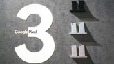 FOTO: Melihat dari Dekat Google Pixel 3, 'Si Poni' ala Google Google akhirnya mengungkap kemunculan dua generasi penerus ponsel Pixel. Selain dari sisi desain, keduanya kini dibekali kamera ganda di bagian depan.