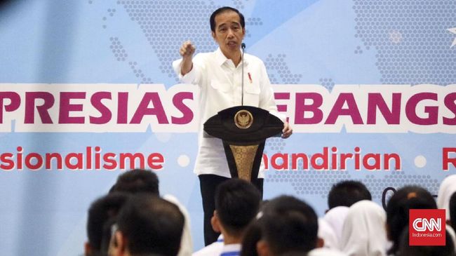 Jokowi Bicara Bahaya Hoaks di Hadapan Ratusan Murid SMA/SMK