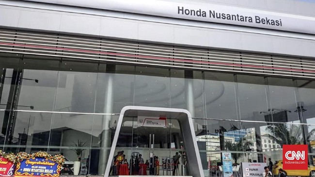 Honda Nusantara Bekasi menggunakan lahan bekas dealer Nusantara Ford Bekasi yang diresmikan pada tahun 2013.