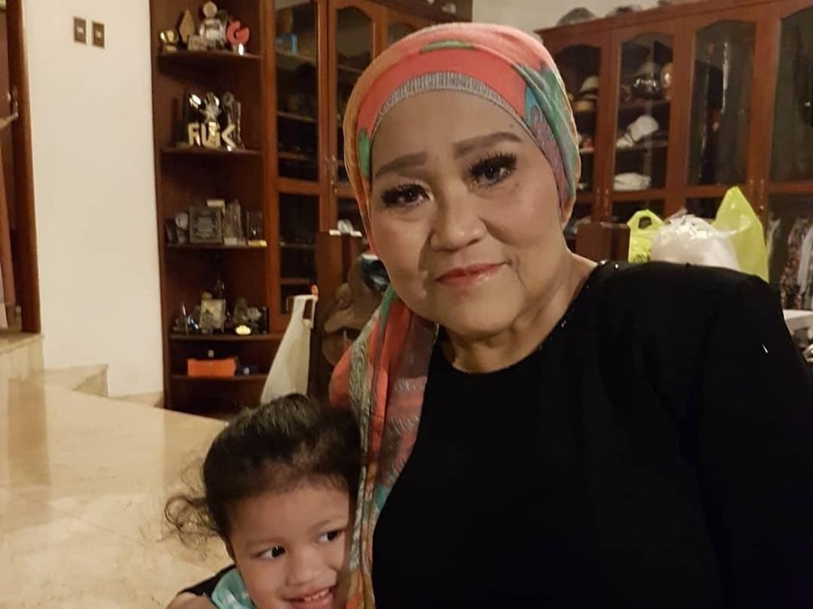 Nita Octobijanthy Kanker paru-paru salah satu penyakit mematikan. Mulai dari Dono Warkop hingga istri Indro Warkop berjuang melawan penyakit itu sebelum akhirnya menutup usianya.
