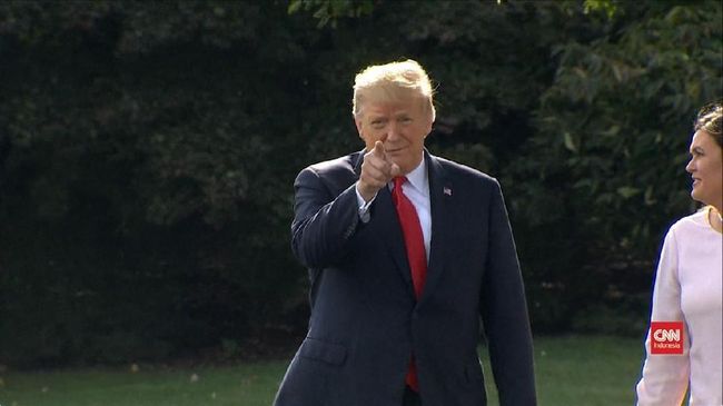 Trump Pecahkan Rekor Penutupan Pemerintahan AS Terlama Penutupan pemerintahan Amerika Serikat sudah memasuki hari ke-22 pada Sabtu (12/1) di bawah pemerintahan Donald Trump.