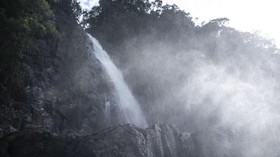 Menuju Air Terjun Tumpak Sewu