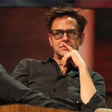 James Gunn Jawab Protes Netizen soal Nasib Henry Cavill