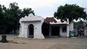 Peninggalan Kerajaan Islam beserta Sejarah Singkatnya