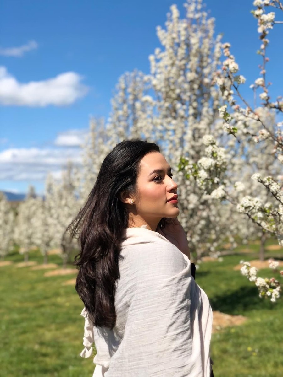 Raisa Berikut daftar tujuh artis Indonesia dengan jumlah followers Instagram terbanyak.