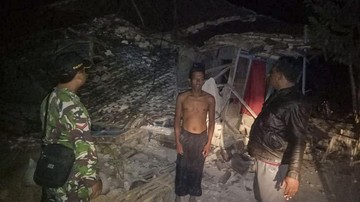 Potres z magnitudo 6,5 stresel Sumenep v Vzhodni Javi, povzročil gmotno škodo in več popotresnih sunkov