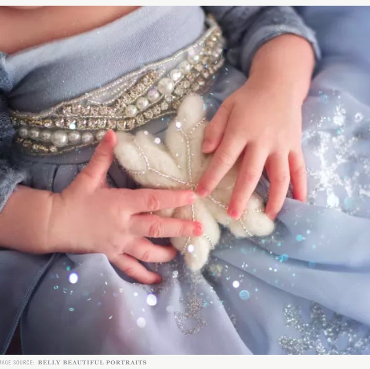 <p>Lihat aja detailnya bajunya, mirip banget kan, Bun sama animasinya. (Foto: Belly Beautiful Portraits via Babble)</p>
