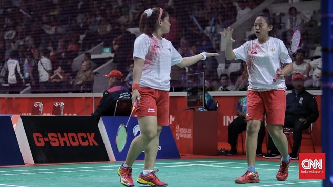 Leani Ratri Oktila/Khalimatus Sadiyah berhasil meraih medali emas ganda putri. Berikut klasemen Paralimpiade Tokyo 2020.