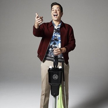 Jimmy Fallon Tak Sengaja Pernah Kecup Bibir Michael Jordan