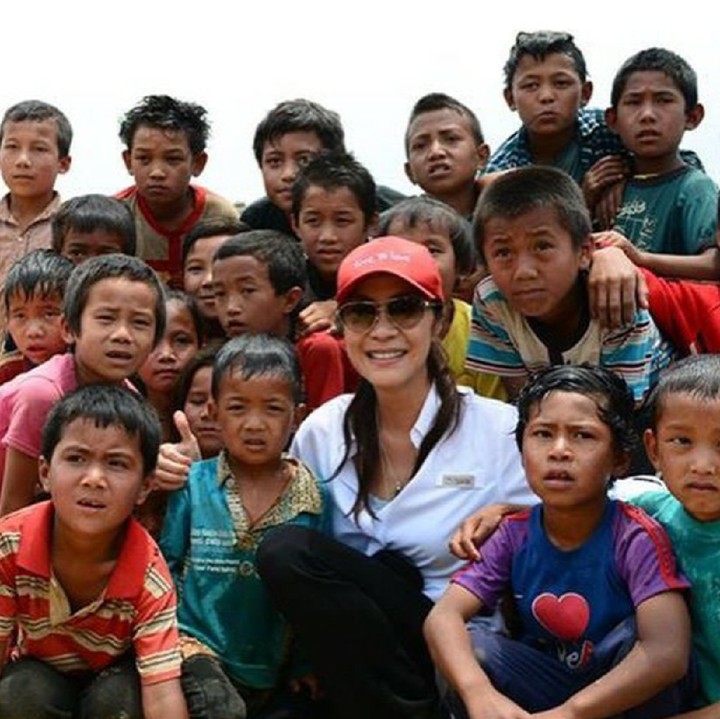 <p>Ia sering banget ikut kegiatan amal yang berhubungan dengan anak-anak. (Foto: Instagram/michelleyeoh_official)</p>