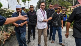 Anwar Ibrahim Bertarung di Pemilu Sela Malaysia