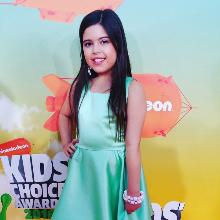 <p>Di umur 8 tahun Sophia Grace Brownlee, dan sepupunya menarikan lagu Nicki Minaj's 'Super Bass'. Sophia dan sepupunya pakai rok tutu menggemaskan. Setelah video aksinya diunggah sang bibi, Sophia dan sepupunya pun tampil di 'Ellen DeGeneres Show'. Sejak saat itu Sophia terkenal dan merilis single serta dua buku bergambar. (Foto: Instagram/therealsophiagrace)</p>