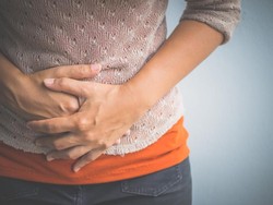Terlambat Makan Bikin Perut Kembung? Ini Penjelasannya
