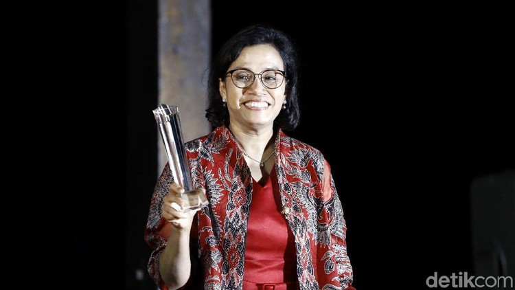 Sri Mulyani mengharumkan nama bangsa sebagai Menteri Keuangan Terbaik Dunia, inspiratif sekali ya Bunda!
