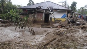 Banjir dan Longsor di Sumatera Barat, 2 Orang Meninggal