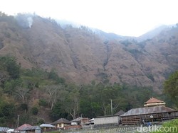 Lahirnya Anak Kembar Bikin Pendakian Gunung di Bali Ditutup