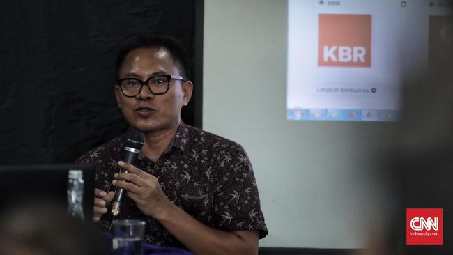 AJI: Hari Pers Jangan Dijadikan Ajang Cari Uang Ketua AJI Abdul Manan mengingatkan agar Hari Pers Nasional jangan dijadikan ajang untuk mencari uang dan ajang kongkow antara pejabat dengan wartawan.