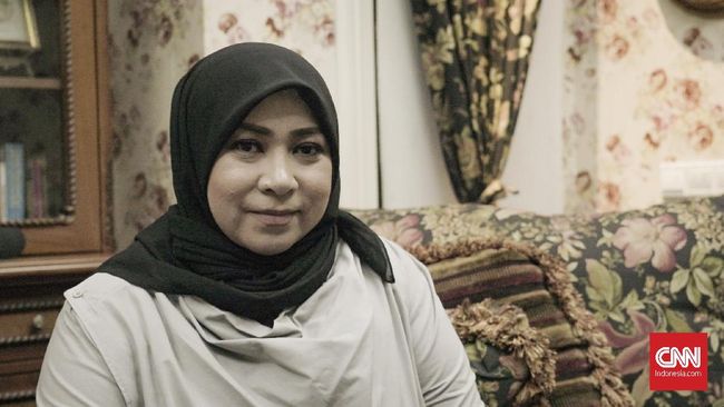 Operasi bariatrik Melly Goeslaw berjalan lancar. Operasi ini dilakukannya untuk mendapatkan berat badan tubuh yang ideal.