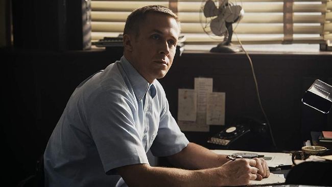 'First Man' gagal menggoyang posisi 'A Star Is Born' di tangga box office sehingga mendarat di posisi ketiga baik secara domestik, internasional, maupun global.