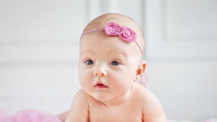 Ajeitha Ingin memberikan nama bayi dengan arti pemenang, Bun? Pantau 40 nama bayi yang berarti pemenang ini yuk.