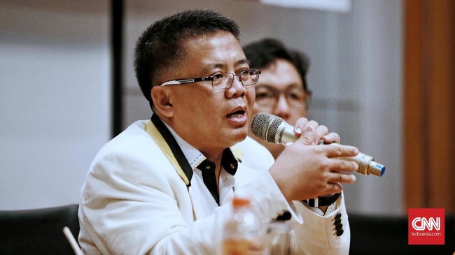Sohibul Iman menyatakan siap untuk maju sebagai bakal calon gubernur di Pilkada DKI Jakarta 2024 dari PKS.