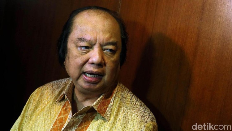 Disinggung soal simpanan oleh Hotman Paris Hutapea, begini respons salah satu orang terkaya RI, Dato Sri Tahir. Ia pun mengaku takut dimarahi istri.