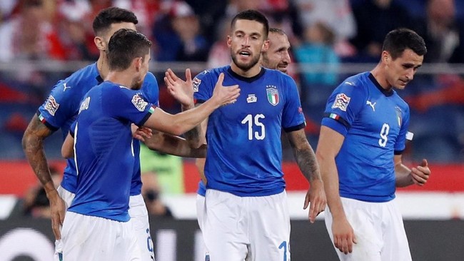 FOTO: Timnas Italia Akhirnya Menang Bersama Mancini
