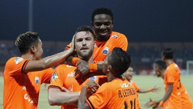 Persija Jakarta menang atas Persipura Jayapura dalam lanjutan Liga 1 2018 yang berlangsung di Stadion Mandala, Jayapura, Kamis (25/10).