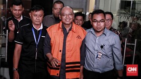 Mantan Bupati Malang Terpidana Korupsi Rendra Kresna Bebas Bersyarat